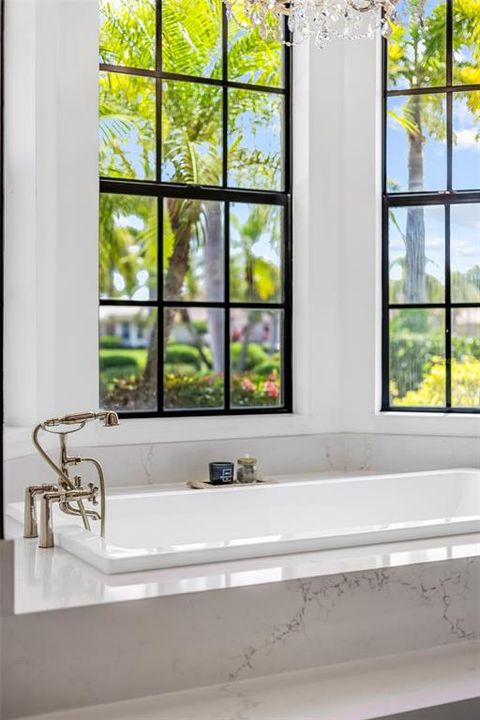 For Sale: $1,825,000 (4 beds, 4 baths, 3685 Square Feet)