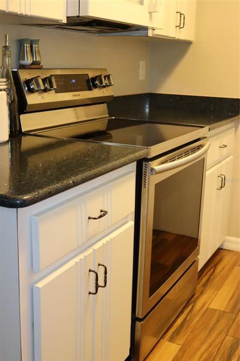 待售: $434,999 (4 贝兹, 3 浴室, 2019 平方英尺)