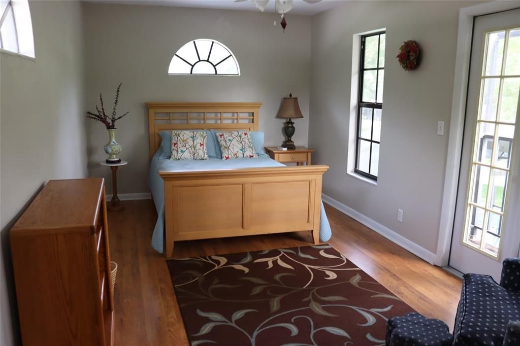 待售: $434,999 (4 贝兹, 3 浴室, 2019 平方英尺)