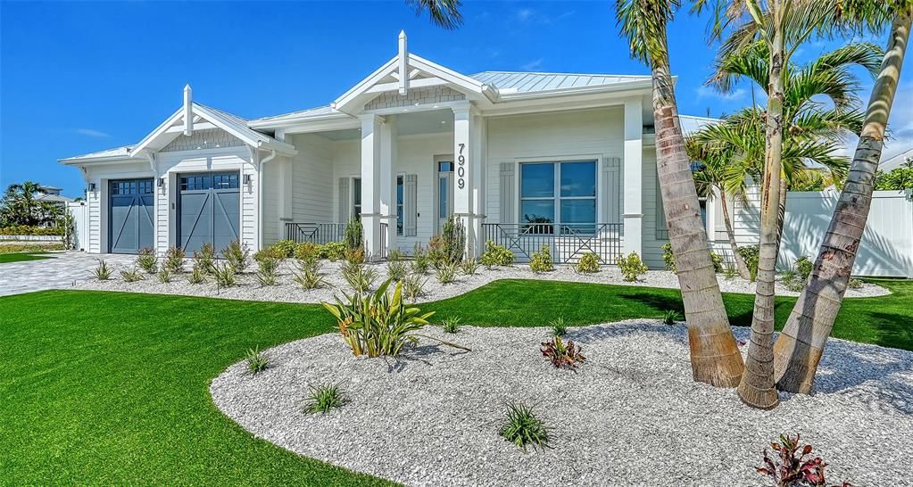 For Sale: $1,219,900 (4 beds, 3 baths, 2461 Square Feet)