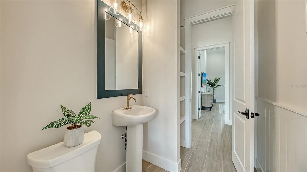 For Sale: $1,219,900 (4 beds, 3 baths, 2461 Square Feet)