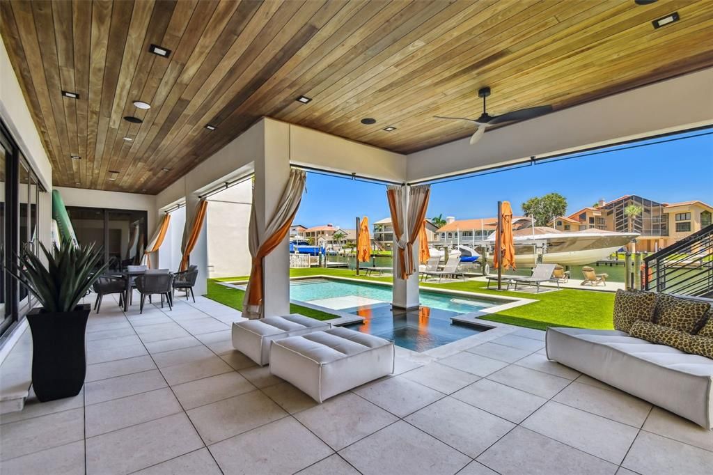 待售: $7,600,000 (4 贝兹, 4 浴室, 5523 平方英尺)