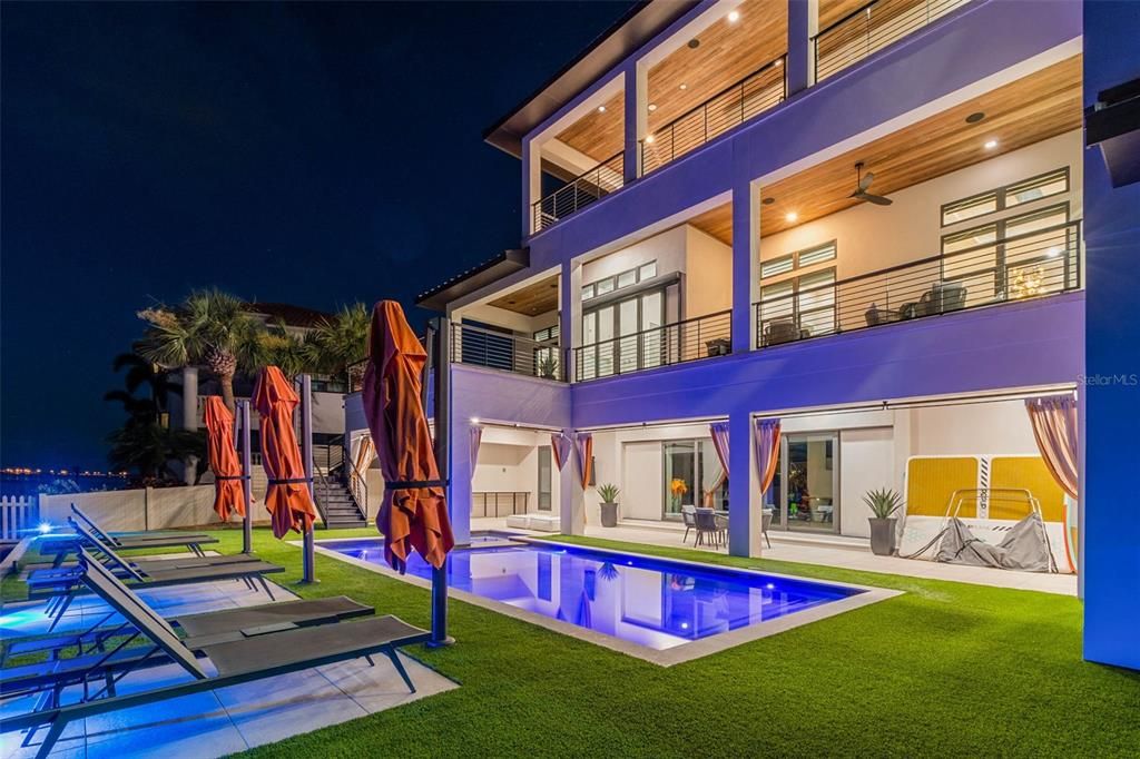 待售: $7,600,000 (4 贝兹, 4 浴室, 5523 平方英尺)