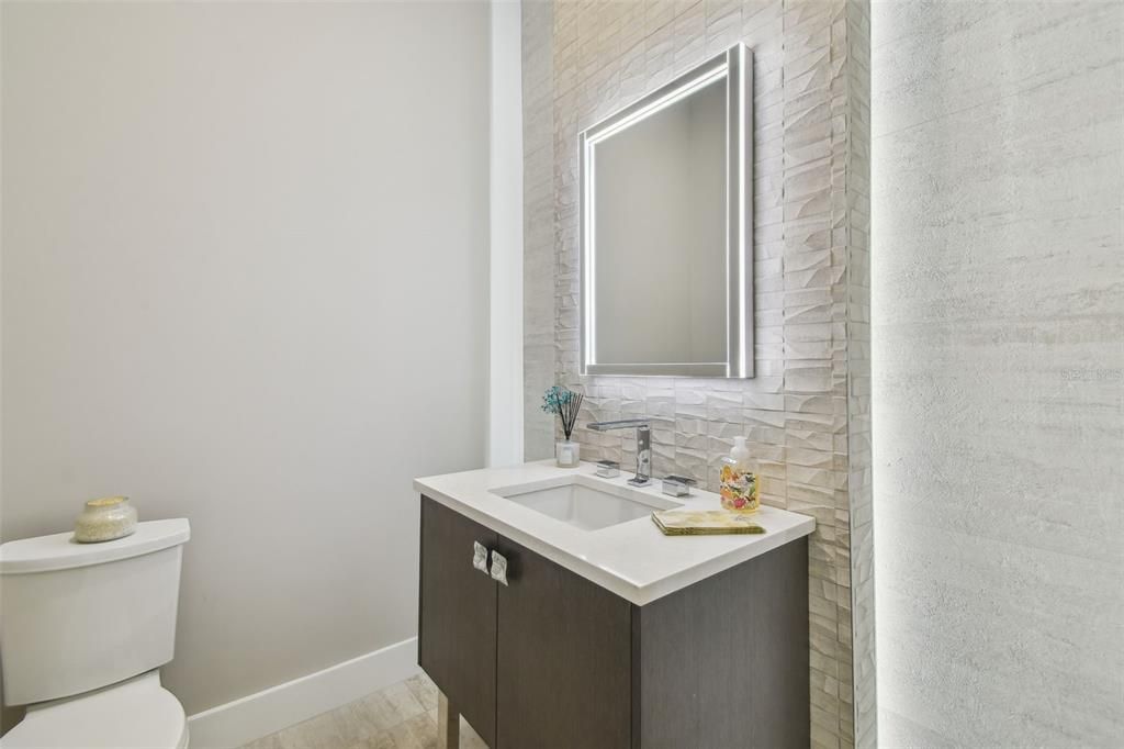 待售: $7,600,000 (4 贝兹, 4 浴室, 5523 平方英尺)