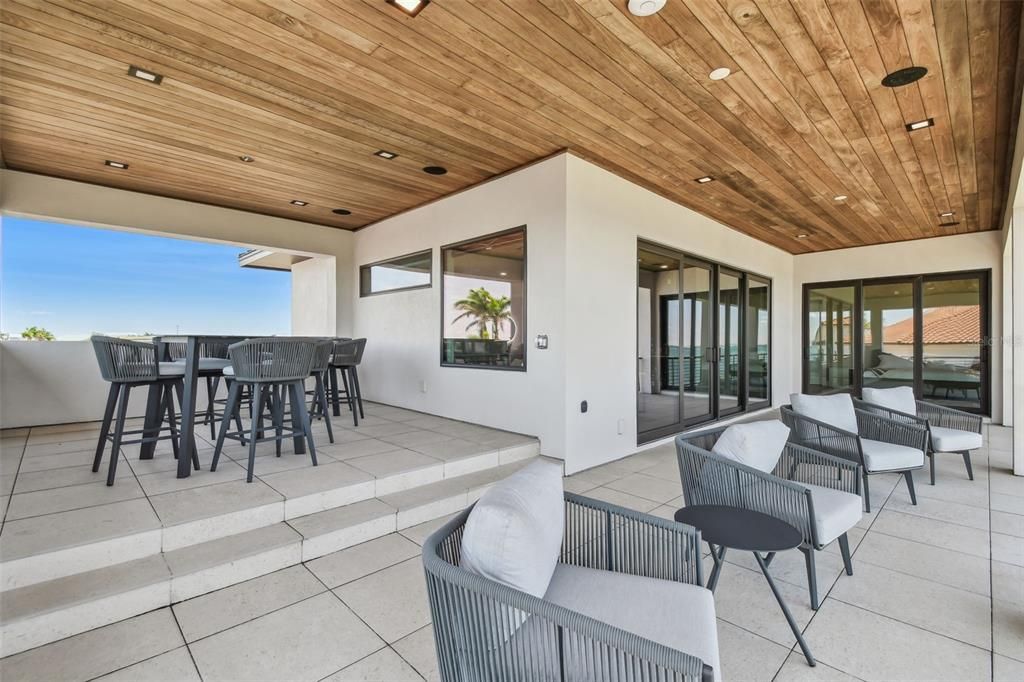 待售: $7,600,000 (4 贝兹, 4 浴室, 5523 平方英尺)