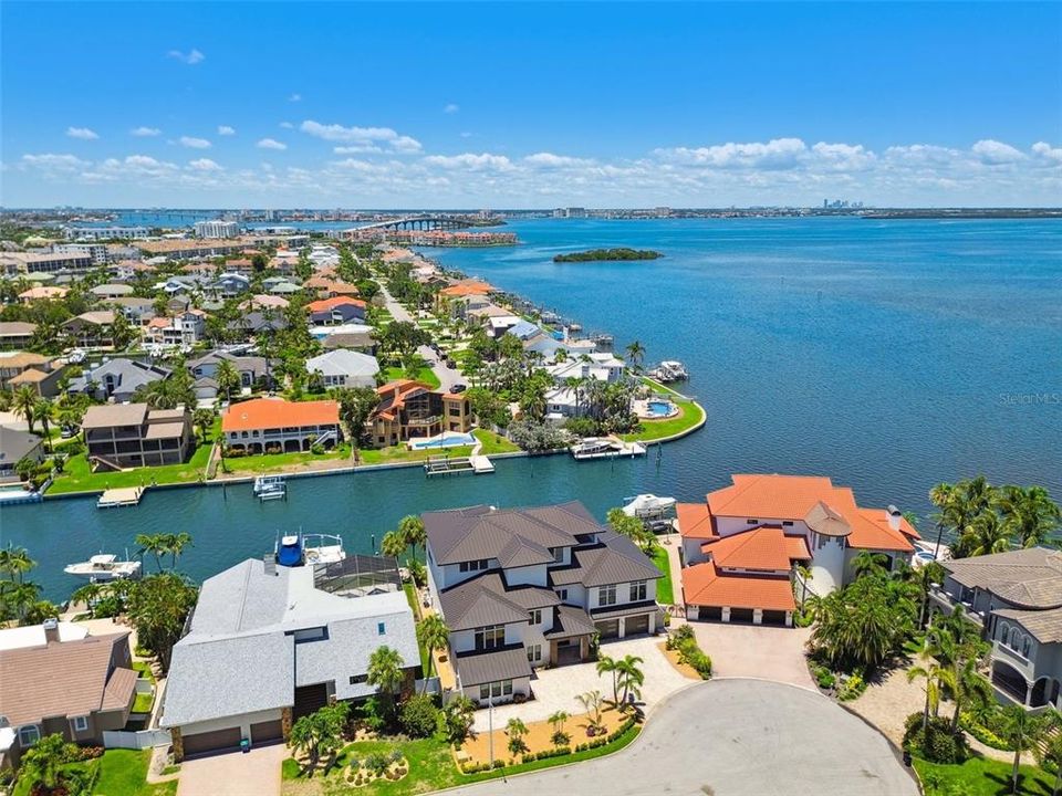 待售: $7,600,000 (4 贝兹, 4 浴室, 5523 平方英尺)