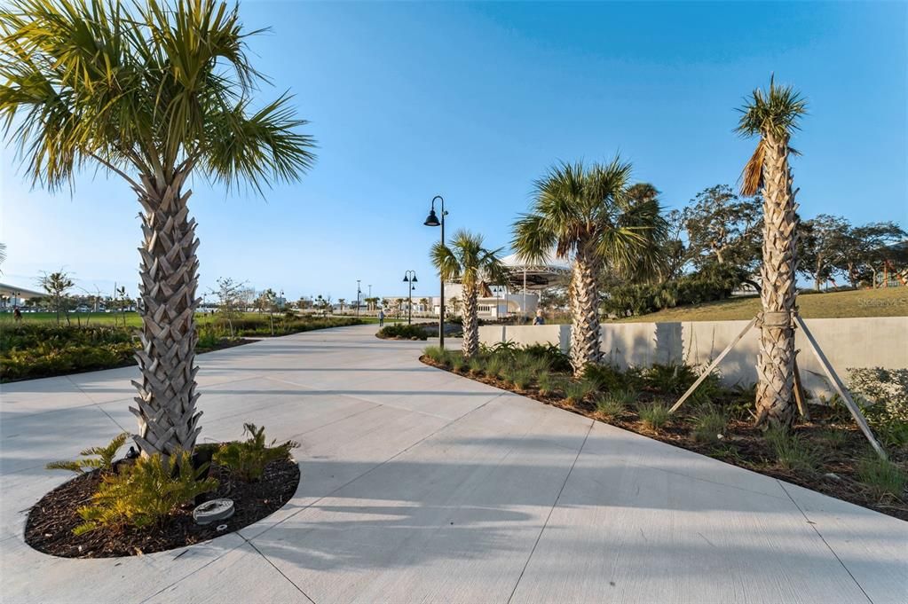 For Sale: $799,900 (2 beds, 2 baths, 1800 Square Feet)