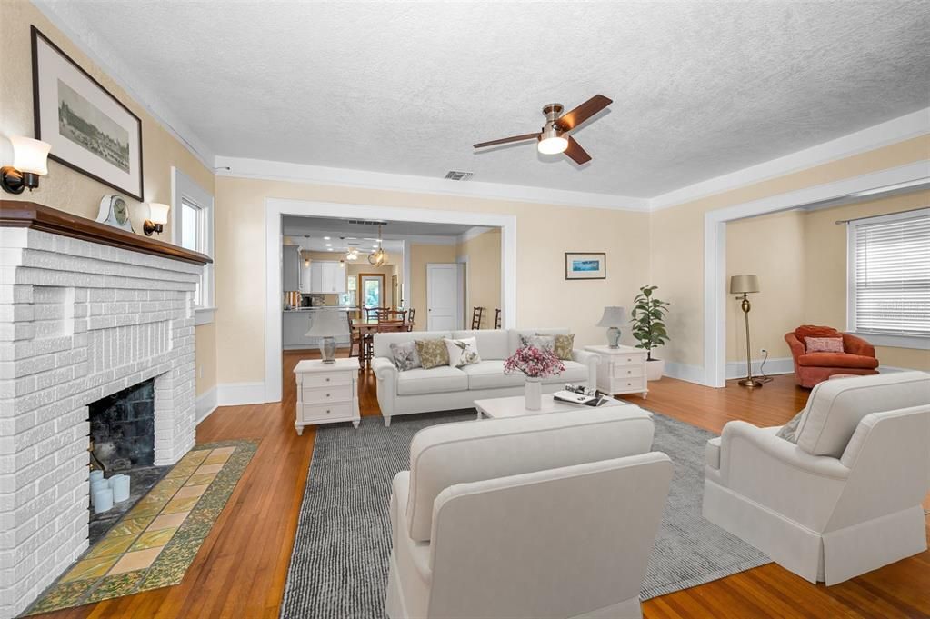 For Sale: $799,900 (2 beds, 2 baths, 1800 Square Feet)