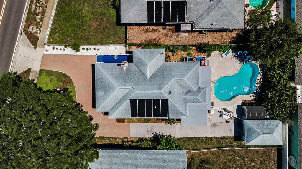 For Sale: $799,900 (2 beds, 2 baths, 1800 Square Feet)