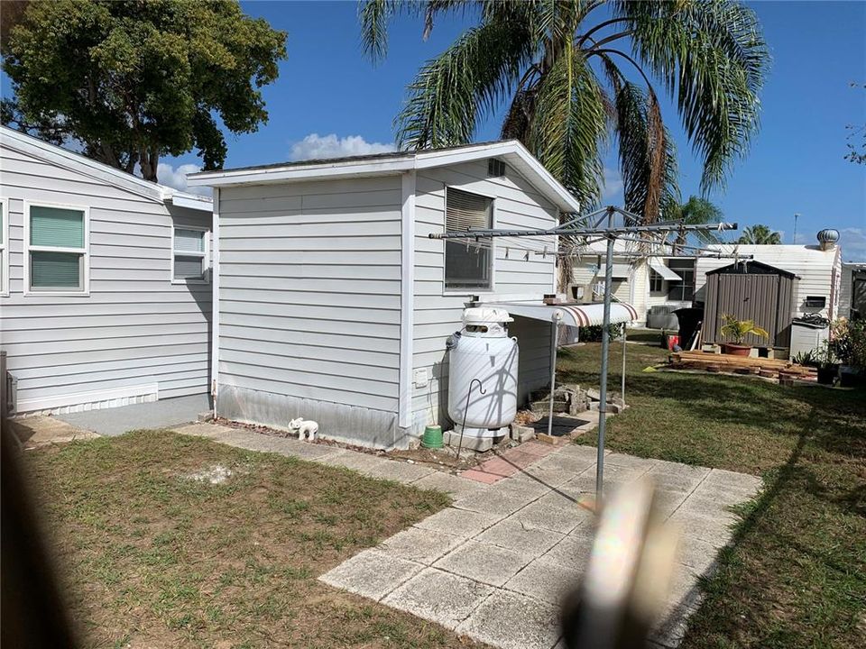 Activo con contrato: $95,400 (2 camas, 1 baños, 396 Pies cuadrados)