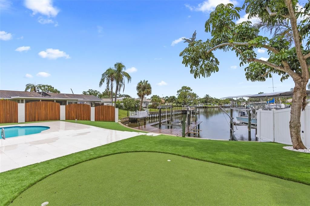 合同活跃: $1,248,000 (3 贝兹, 2 浴室, 1896 平方英尺)