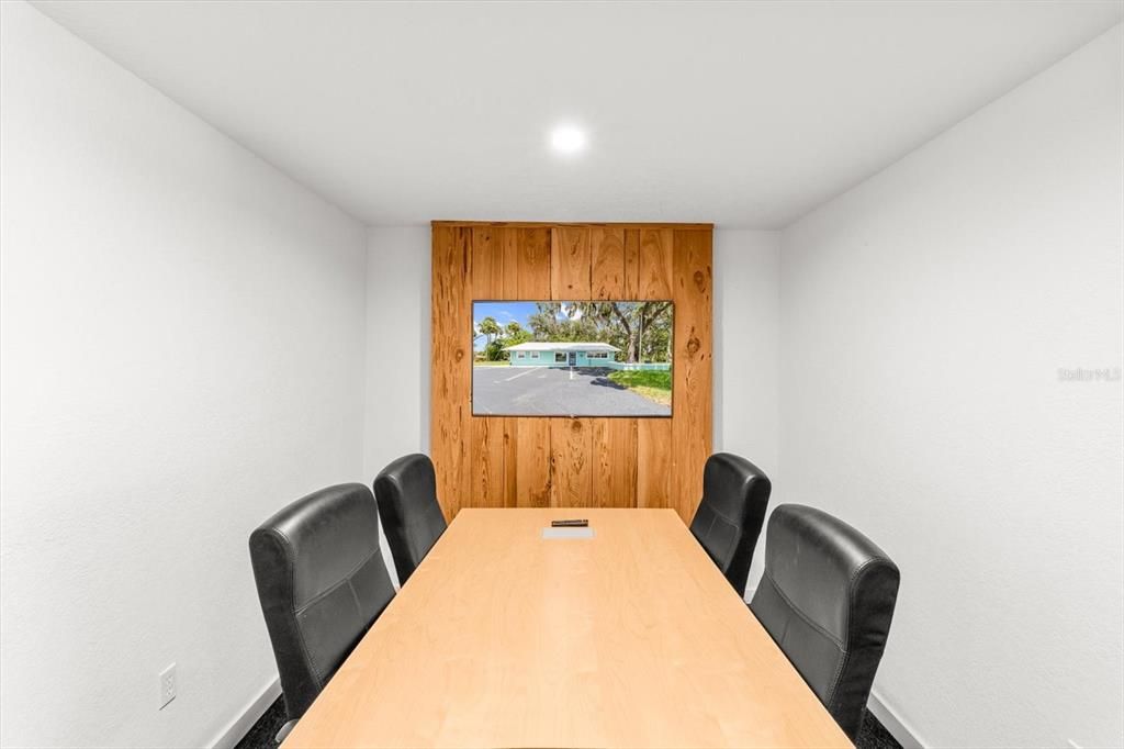 For Sale: $450,000 (0 beds, 0 baths, 1584 Square Feet)