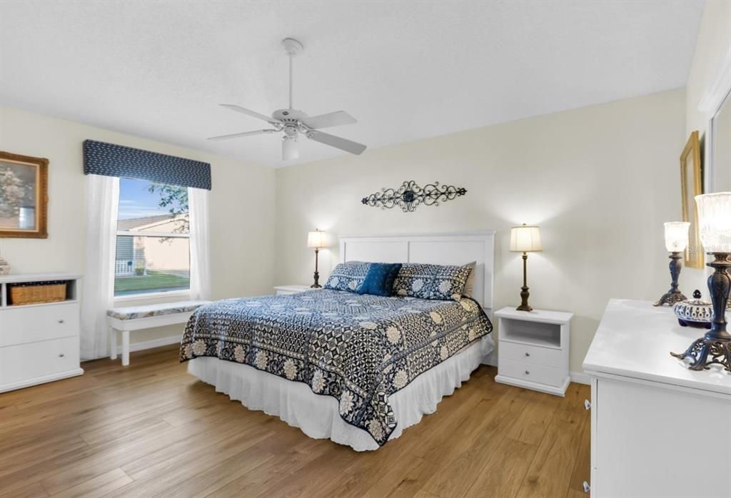 For Rent: $4,200 (2 beds, 2 baths, 1156 Square Feet)