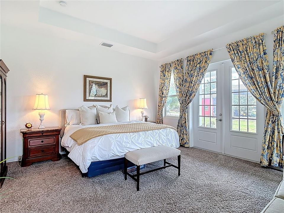 For Sale: $795,000 (3 beds, 3 baths, 3007 Square Feet)