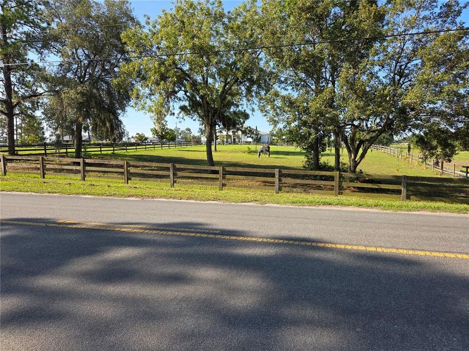 For Sale: $795,000 (3 beds, 3 baths, 3007 Square Feet)