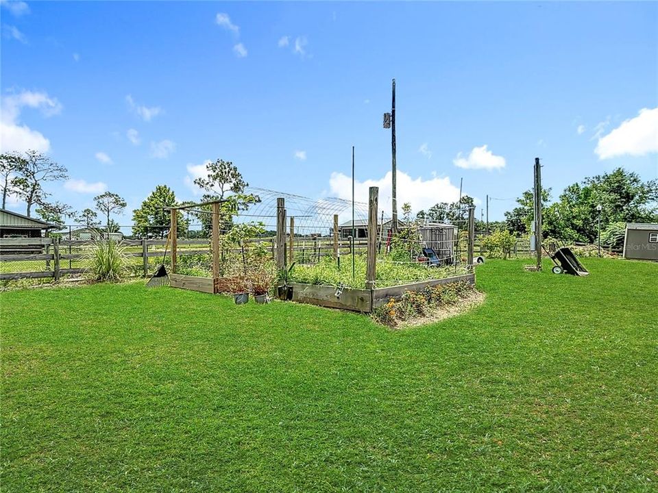 For Sale: $795,000 (3 beds, 3 baths, 3007 Square Feet)