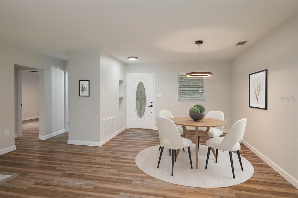 En Venta: $599,000 (3 camas, 3 baños, 2018 Pies cuadrados)