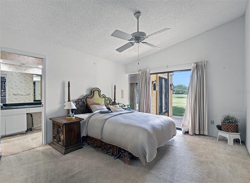 Active With Contract: $485,000 (2 beds, 2 baths, 1377 Square Feet)