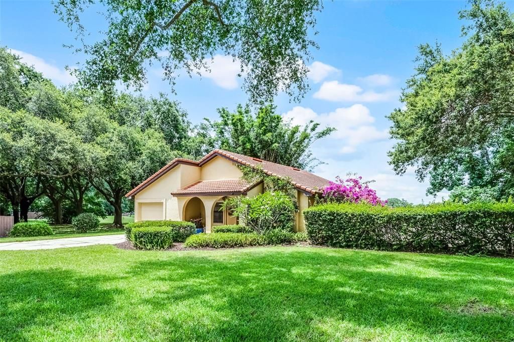 Active With Contract: $485,000 (2 beds, 2 baths, 1377 Square Feet)