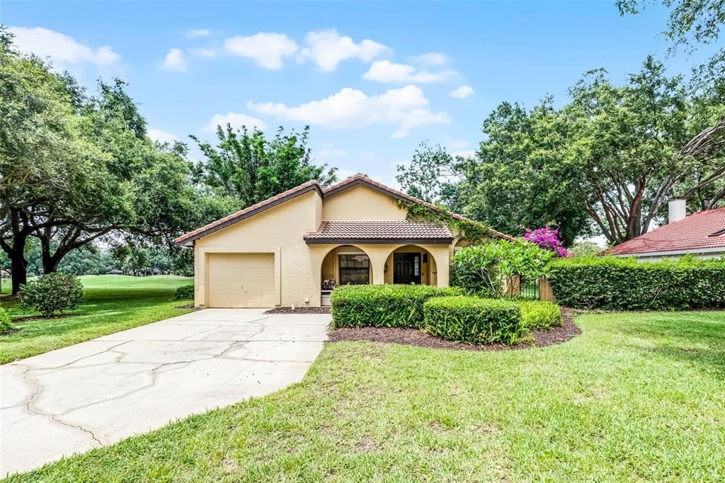 Active With Contract: $485,000 (2 beds, 2 baths, 1377 Square Feet)