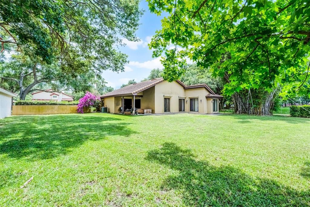 Active With Contract: $485,000 (2 beds, 2 baths, 1377 Square Feet)