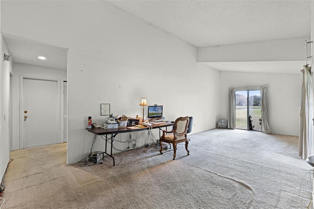 Active With Contract: $485,000 (2 beds, 2 baths, 1377 Square Feet)