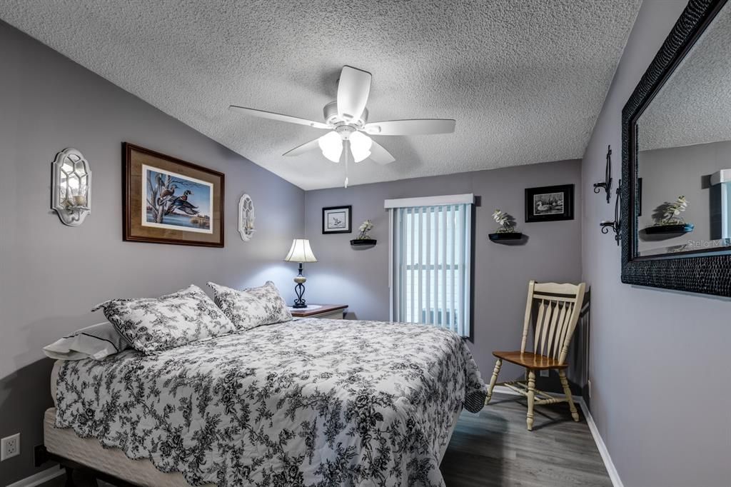 待售: $225,000 (3 贝兹, 2 浴室, 1566 平方英尺)