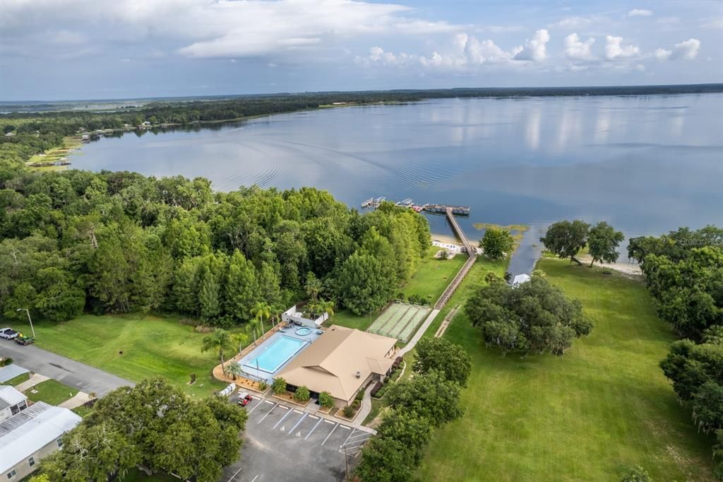 待售: $225,000 (3 贝兹, 2 浴室, 1566 平方英尺)