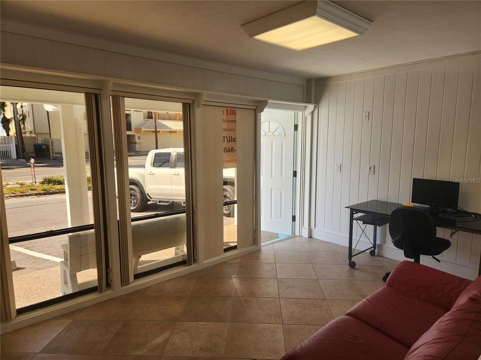 For Sale: $325,000 (0 beds, 0 baths, 416 Square Feet)
