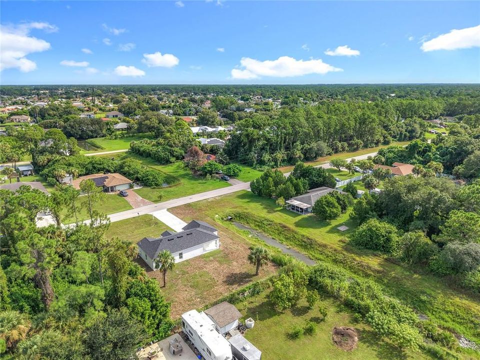 Activo con contrato: $279,900 (3 camas, 2 baños, 1146 Pies cuadrados)