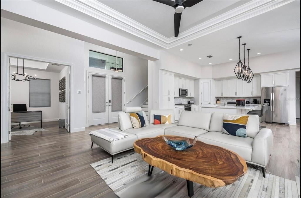 En Venta: $2,450,000 (4 camas, 4 baños, 3651 Pies cuadrados)