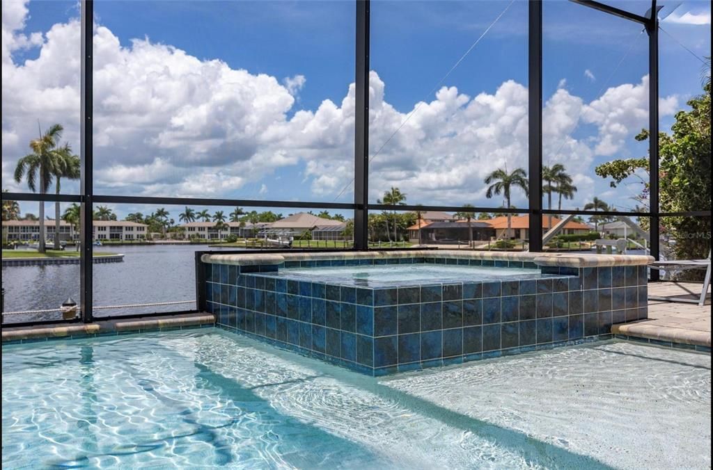 En Venta: $2,450,000 (4 camas, 4 baños, 3651 Pies cuadrados)