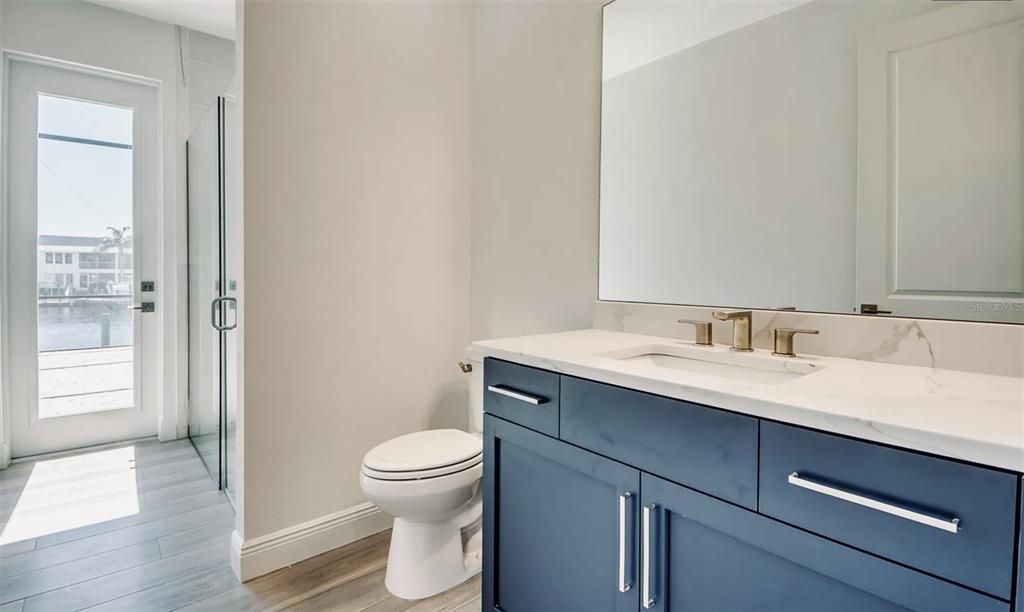 En Venta: $2,450,000 (4 camas, 4 baños, 3651 Pies cuadrados)