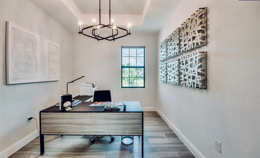 En Venta: $2,450,000 (4 camas, 4 baños, 3651 Pies cuadrados)