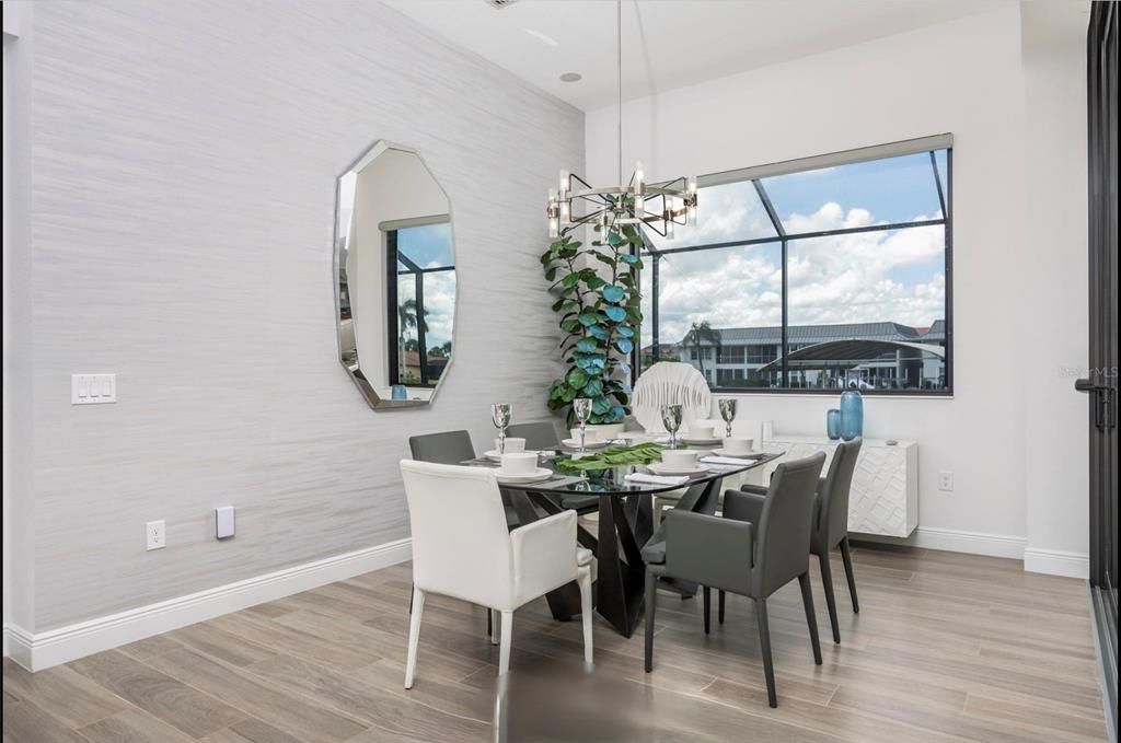 En Venta: $2,450,000 (4 camas, 4 baños, 3651 Pies cuadrados)