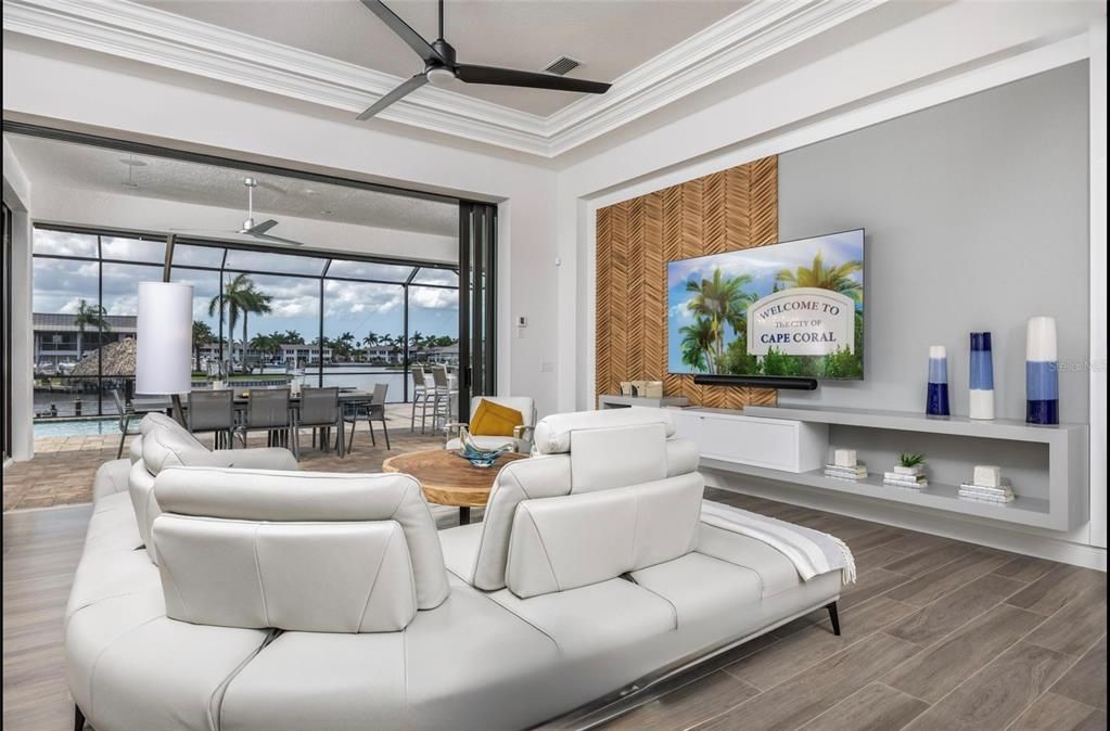 En Venta: $2,450,000 (4 camas, 4 baños, 3651 Pies cuadrados)