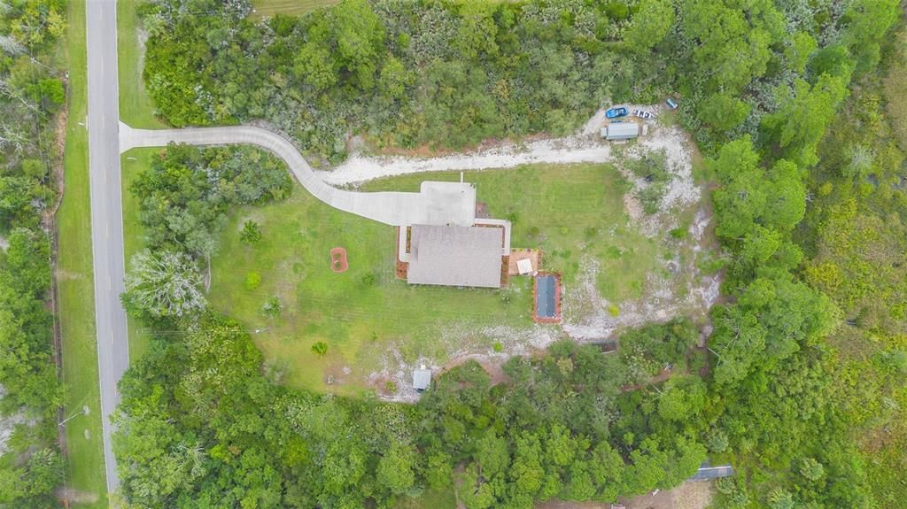 En Venta: $699,900 (3 camas, 2 baños, 2200 Pies cuadrados)