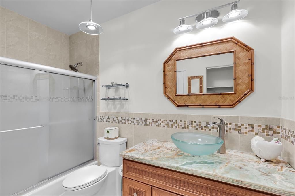 En Venta: $2,290,000 (4 camas, 3 baños, 2880 Pies cuadrados)