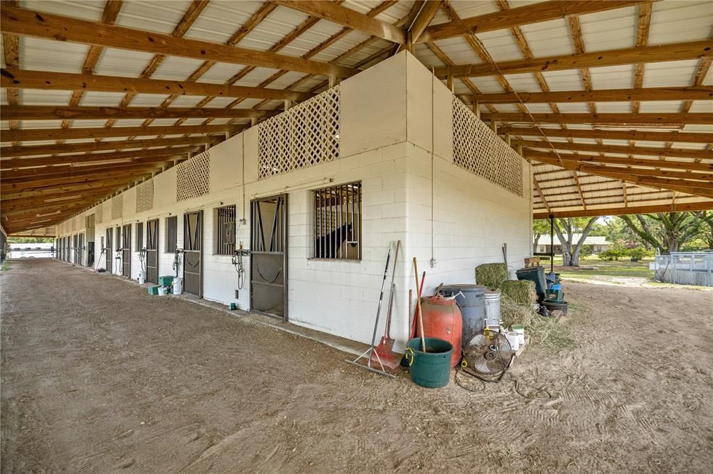 En Venta: $1,595,900 (4 camas, 2 baños, 2755 Pies cuadrados)