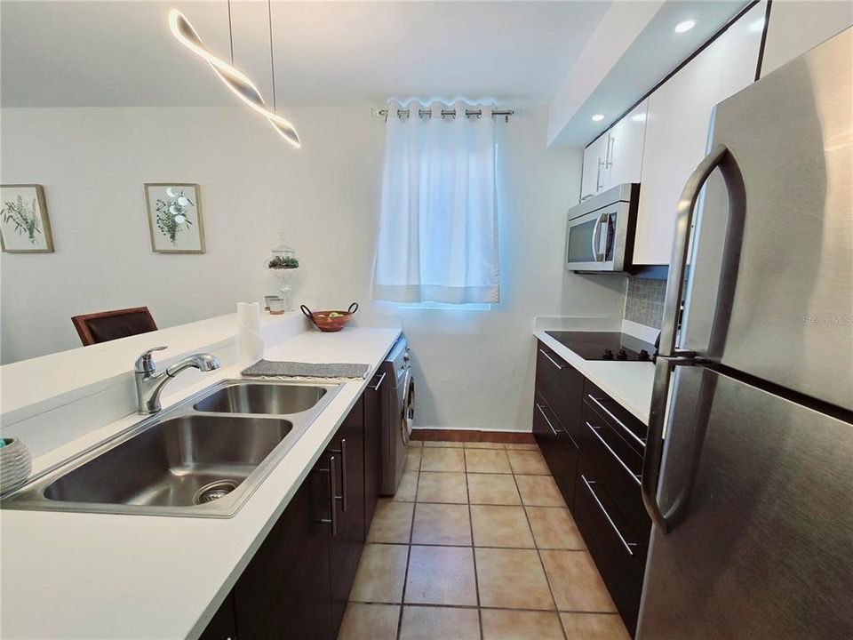 En Venta: $270,000 (3 camas, 2 baños, 1143 Pies cuadrados)