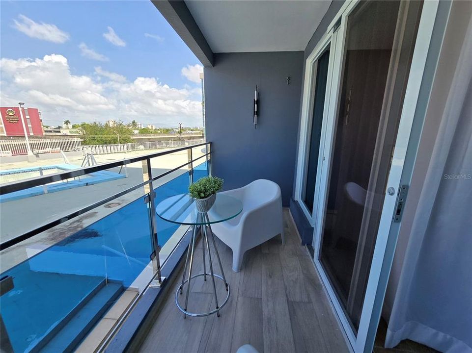 En Venta: $270,000 (3 camas, 2 baños, 1143 Pies cuadrados)