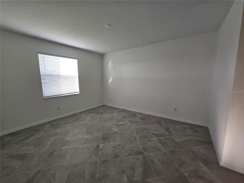 For Rent: $3,000 (3 beds, 3 baths, 2214 Square Feet)