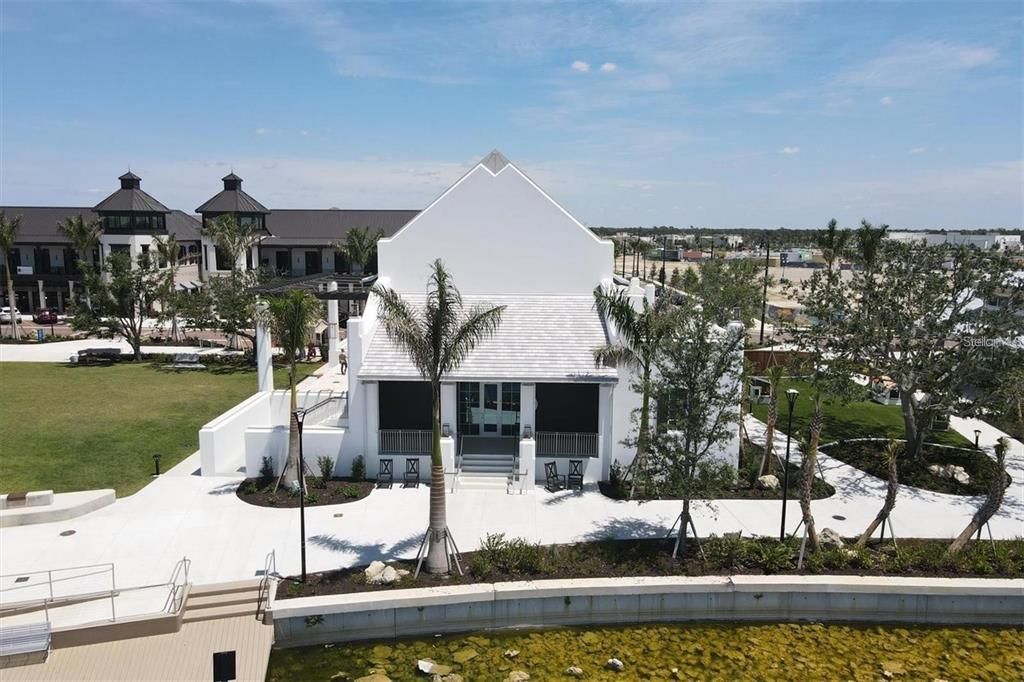 For Rent: $3,000 (3 beds, 3 baths, 2214 Square Feet)