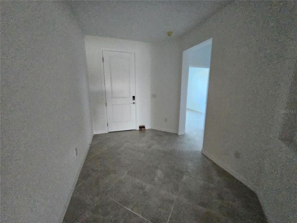 For Rent: $3,000 (3 beds, 3 baths, 2214 Square Feet)