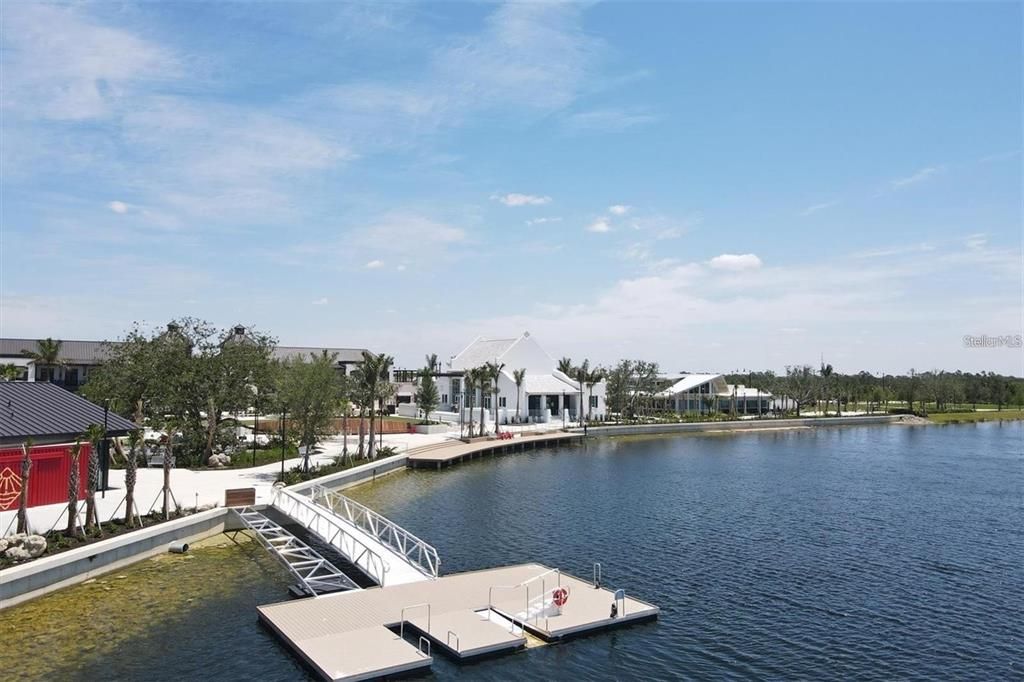 For Rent: $3,000 (3 beds, 3 baths, 2214 Square Feet)