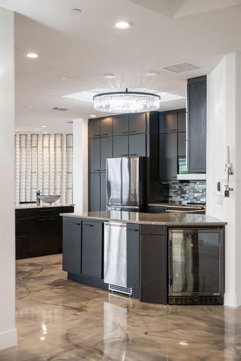 En Venta: $869,990 (4 camas, 3 baños, 3577 Pies cuadrados)