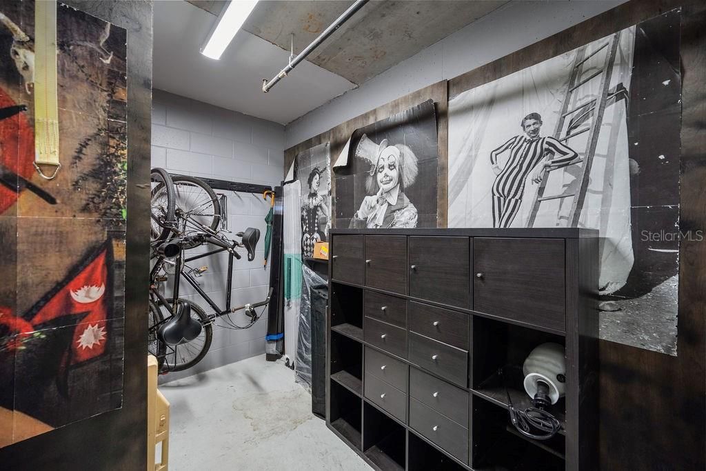 En Venta: $869,990 (4 camas, 3 baños, 3577 Pies cuadrados)