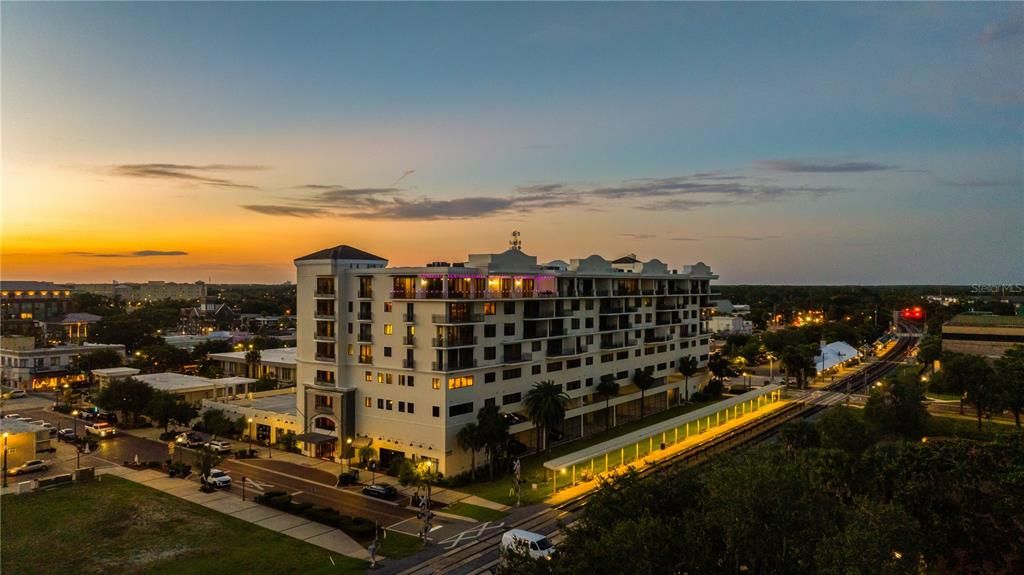 En Venta: $869,990 (4 camas, 3 baños, 3577 Pies cuadrados)