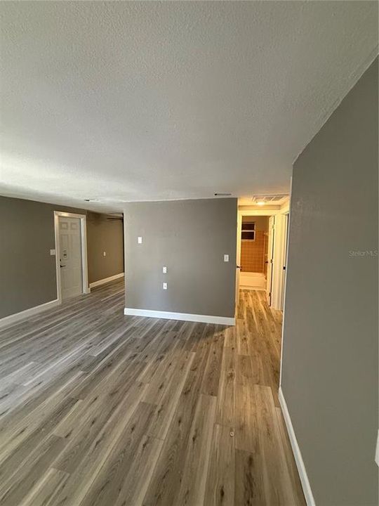 В аренду: $1,795 (2 спален, 1 ванн, 728 Квадратных фут)