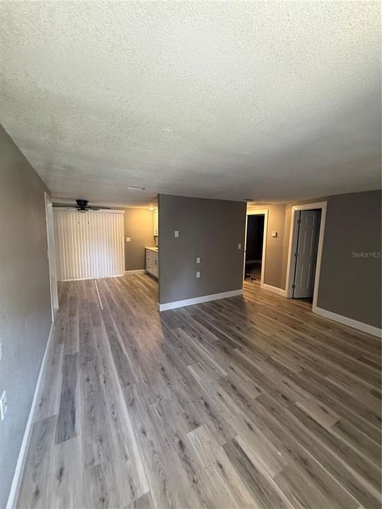 В аренду: $1,795 (2 спален, 1 ванн, 728 Квадратных фут)